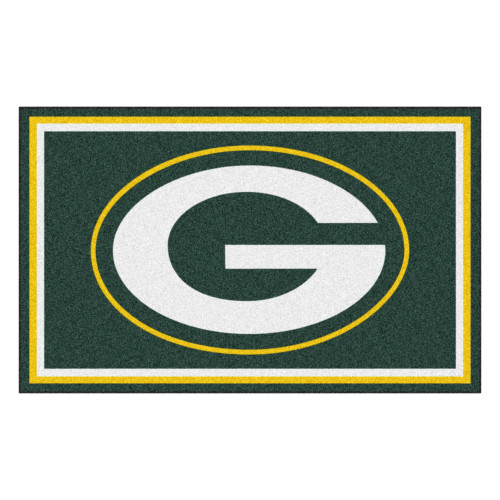 3.6' x 5.9' Green and White NFL Green Bay Packers Ultra Plush Rectangular Area Rug