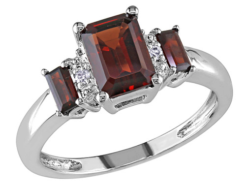 Three Stone Garnet and Diamond 1.60 Carat (ctw) Ring in 10K White Gold