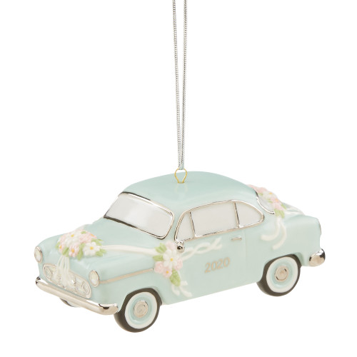 4" Cool and Floral Holiday Accessories and Gift Collections 2020 Just Married Vintage Car Ornament