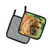 Caroline's Treasures BB9835PTHD Shar Pei St Patrick's Pair of Pot Holders , 7.5HX7.5W, multicolor