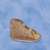 Cast Shoe Small Female (M-158591)