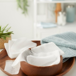 Gauze Sponge McKesson 4 X 4 Inch 200 per Pack NonSterile 12-Ply Square  (200/PK)