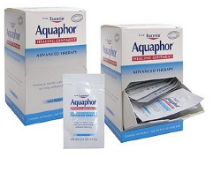 Hand and Body Moisturizer Aquaphor® Advanced Therapy 0.9 Gram Individual Packet Unscented Ointment  (144/PK)