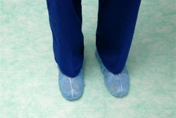 Absorbent Floor Mat SurgiSafe® Standard 28 X 40 Inch Green  (30/CS)