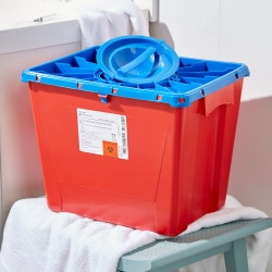 Sharps Container McKesson Prevent® Red Base 13-1/2 H X 17-3/10 W X 13 L Inch Vertical Entry 8 Gallon  (1/EA)