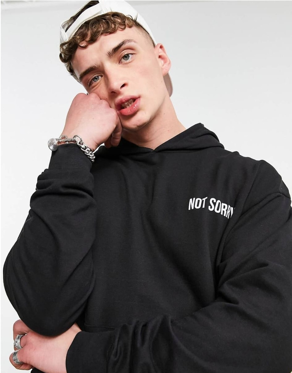 Night Addict  Sorry not sorry backprint  Hoodie in black - FashionCorner