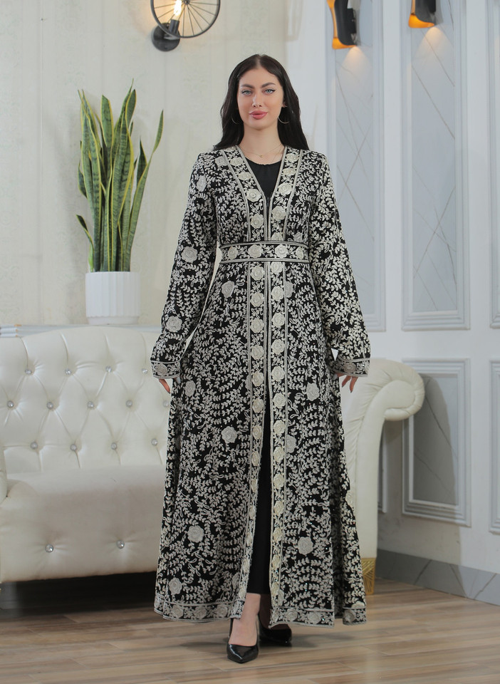 Modern Arabian Women’s Fashion: Tradition Meets Elegance