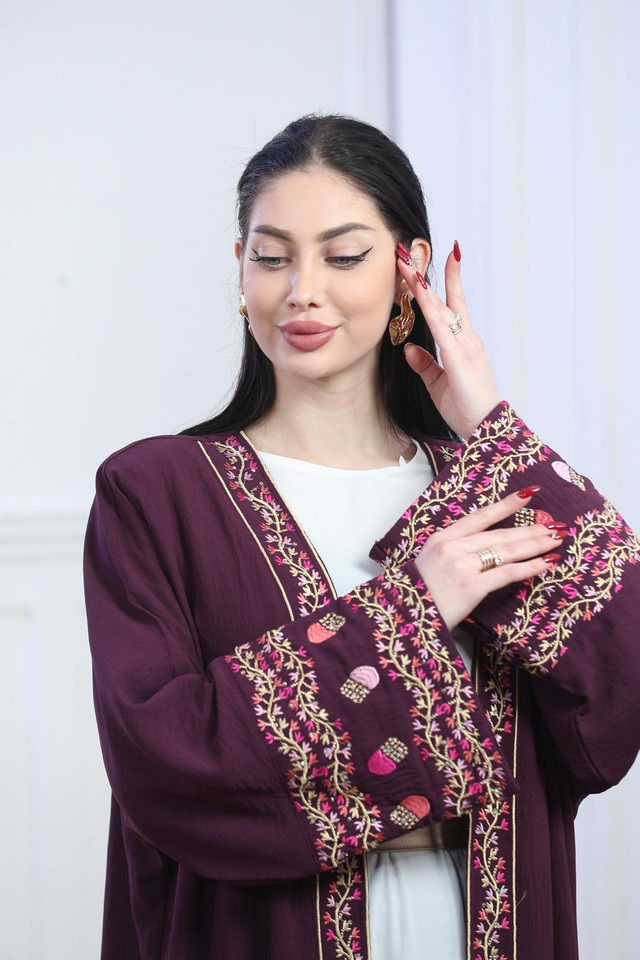 Shalabia Arabian Bisht