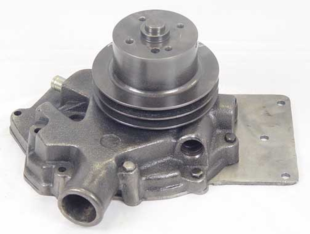 AR77142: Water pump, (TZ2)