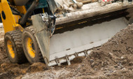 5 Tips for Choosing the Right Skid Steer