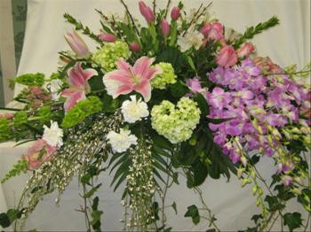 Concord Flower ShopBlue and White Easel SprayConcord