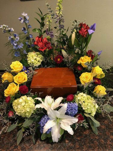 Concord Flower Shop | Urn Wreath| Concord