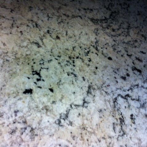 Yellow Cream 2cm /sf