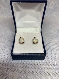 9ct Yellow Gold Opal & Diamond Pear Shaped Stud Earrings