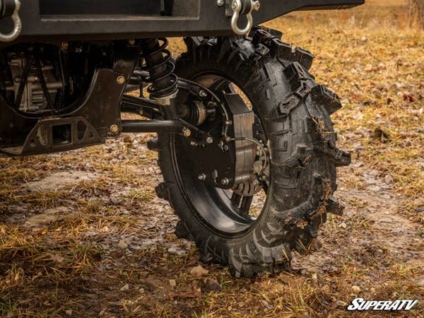 Can-Am Defender 6