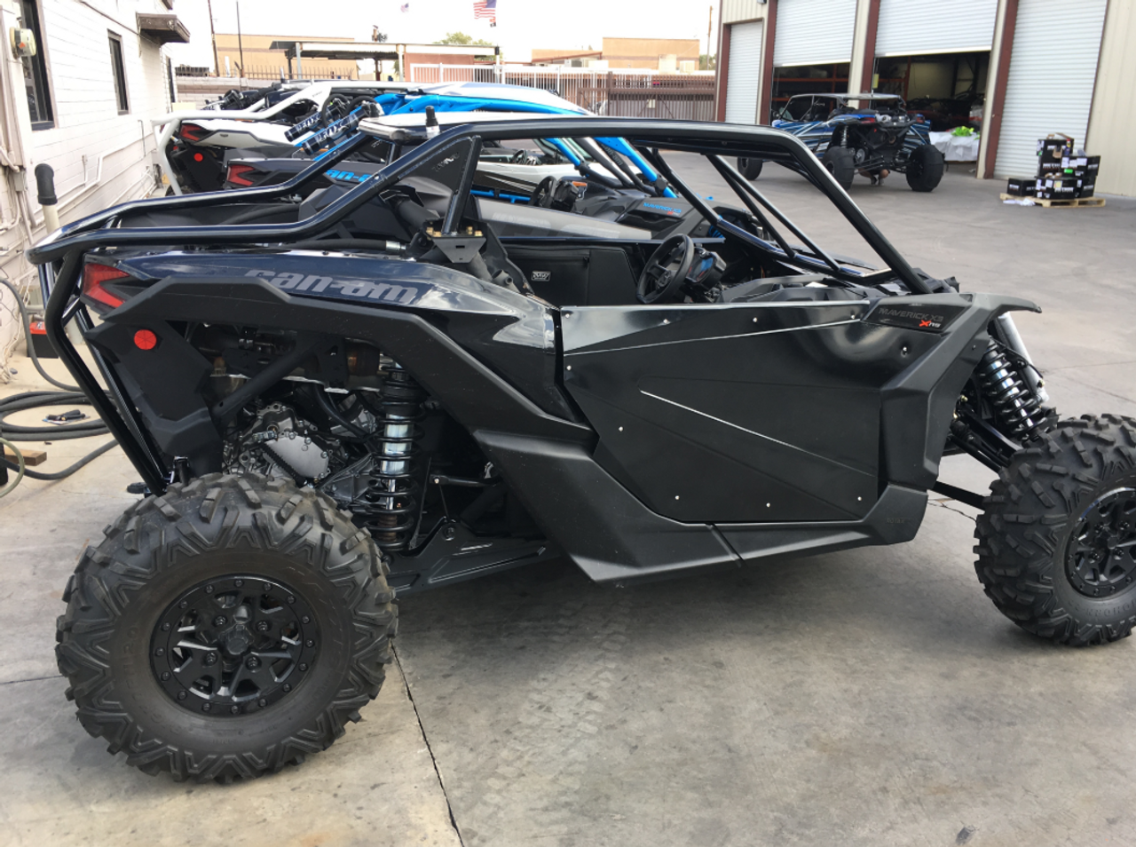 Can-Am Maverick X3 2 Seat Stealth 2 Doors by TMW Offroad
