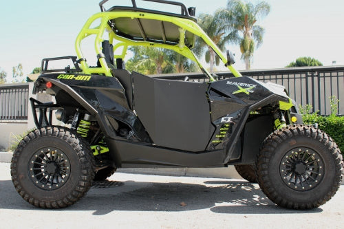 canam_maverick_commander_door-