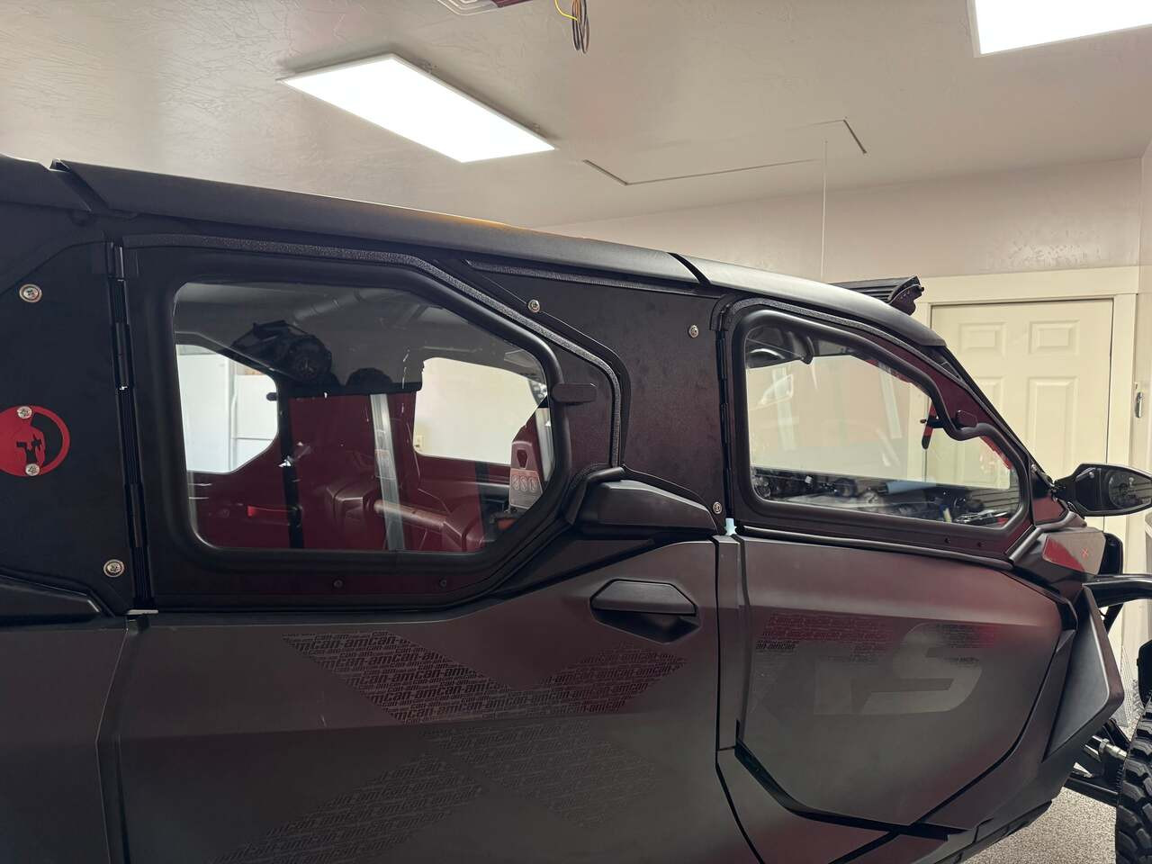 Can-am Maverick R 4-Seat Cab Enclosure 