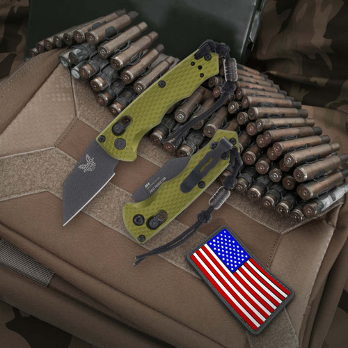 Benchmade Partial Immunity OTS Woodland Green - 1.95in Black Wharncliffe Plain Benchmade Partial Immunity OTS Woodland Green - 1.95in Black Wharncliffe Plain