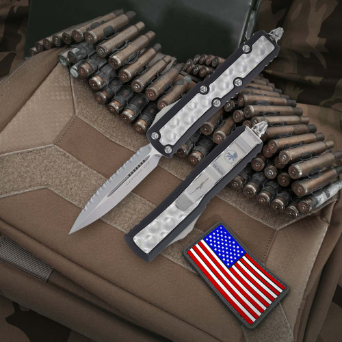 Microtech Signature Series Daytona Black-Brute Bubble Titanium - 3.1in Stonewash Dagger Fully Serrated Microtech Signature Series Daytona Black-Brute Bubble Titanium - 3.1in Stonewash Dagger Fully Serrated