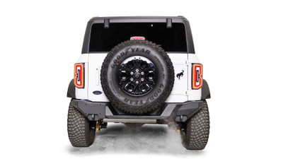 Fab Fours PREMIUM REAR BUMPER Fab Fours PREMIUM REAR BUMPER