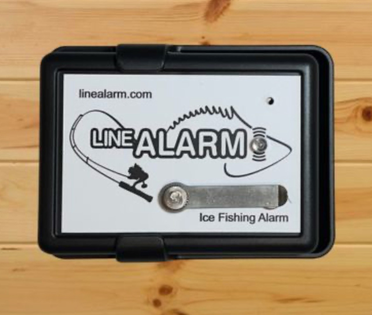 Easily mounts to fish house walls, tip ups and buckets!
Complete with batteries and mounting base.
Battery operated fish line alarm
Batteries included!!