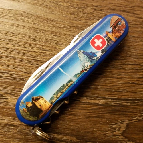 WENGER SWISS ARMY KNIFE COMMANDER SWISSMEMORY