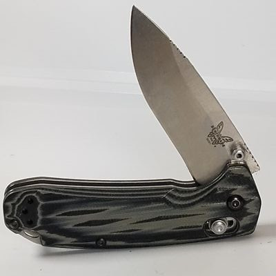 BENCHMADE 15031-1 NORTH FORK FOLDING KNIFE S30V STEEL G10 HANDLE
