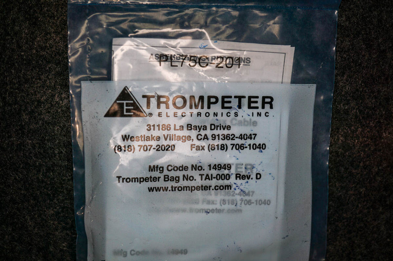 Trompeter Electronics PL75C201 Twinaxial Connector Plug with Heat