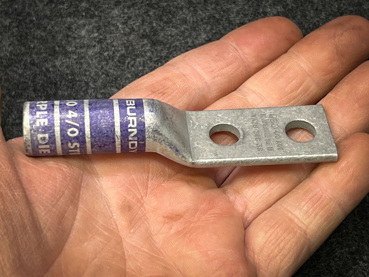 Burndy YA282TC38 4/0 AWG Two Hole Compression Lug, NOS