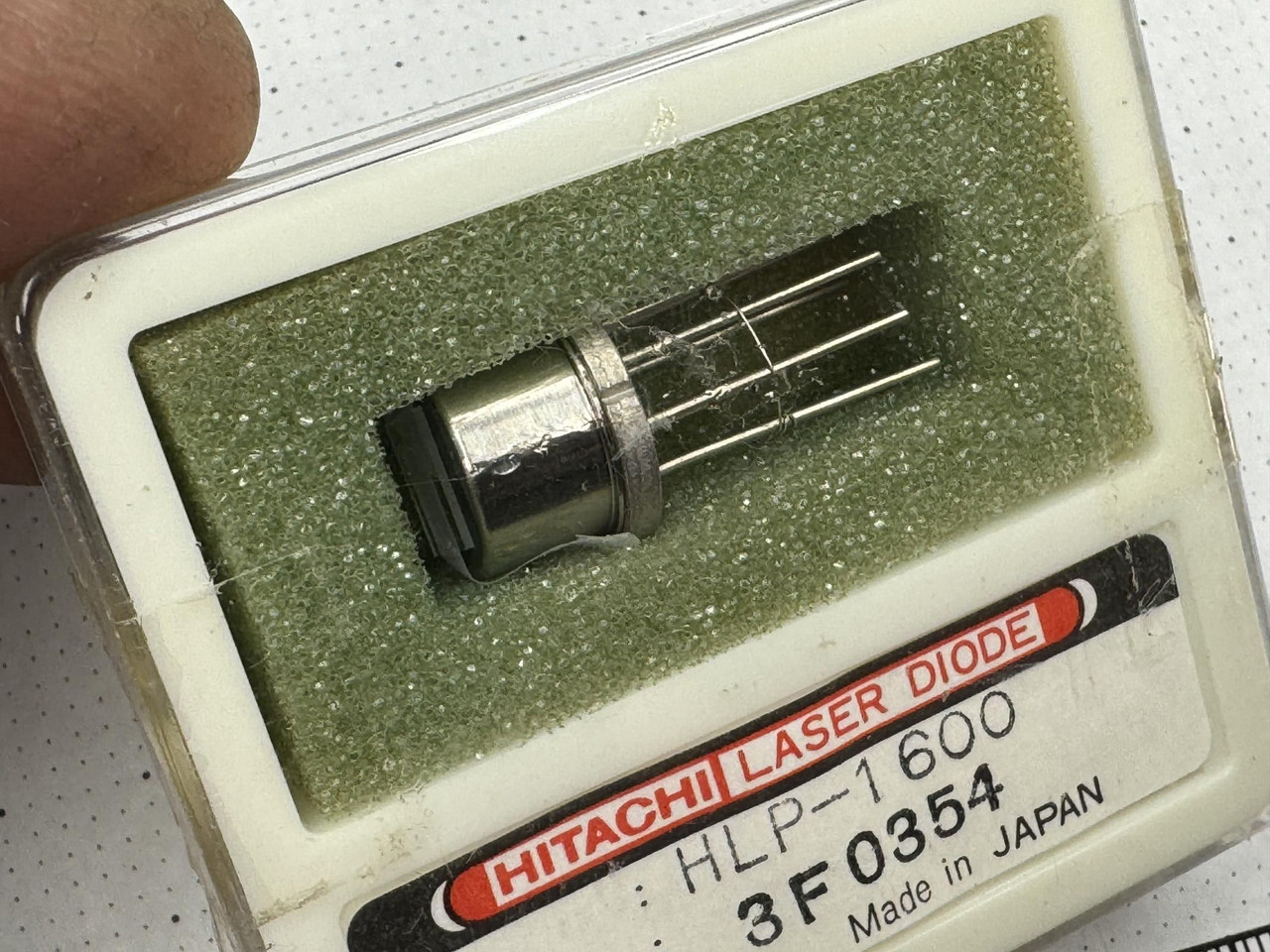 Hitachi HLP-1600 Laser Diode, 30mW, 700-1350nm - B23033