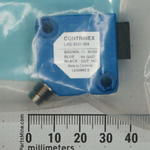 Factory-sealed bag intact; label reads LRS-3031-304, S/N 1234960 E, 10–36VDC, NPN NO output; M12 connector threads clean.