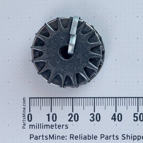 Desmond No. 0 Huntington cutter assembly shown against a millimeter ruler.