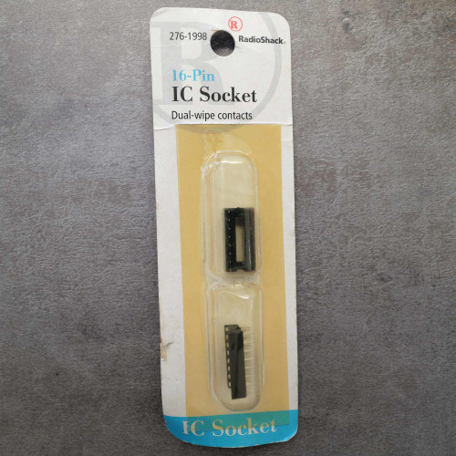 Front view of Radio Shack 276-1998 16-pin IC sockets in blister pack.