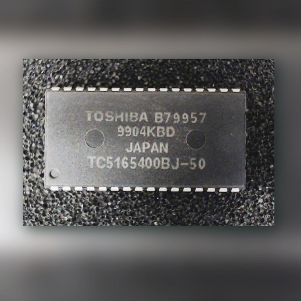 Toshiba TC5165400BJ-50 IC marked TOSHIBA B79957, 9904KBD, JAPAN, leads under body