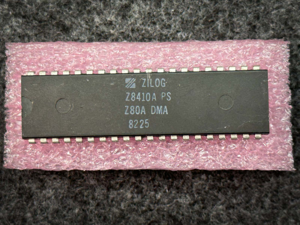 Zilog Z8410A, Z80A DMA 4MHz Direct Memory Access Controller - P22016 - Ships quick from PartsMine.com