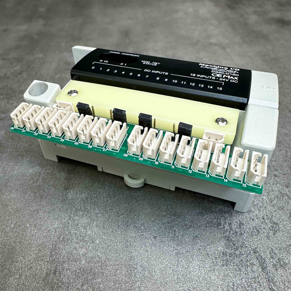 OE Max DS60-D16D 24VDC 16-Input DeviceNet I/O Module