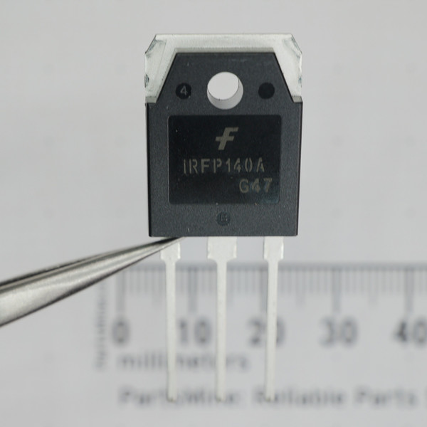 Front view of Fairchild IRFP140A power transistor in TO-247 package.