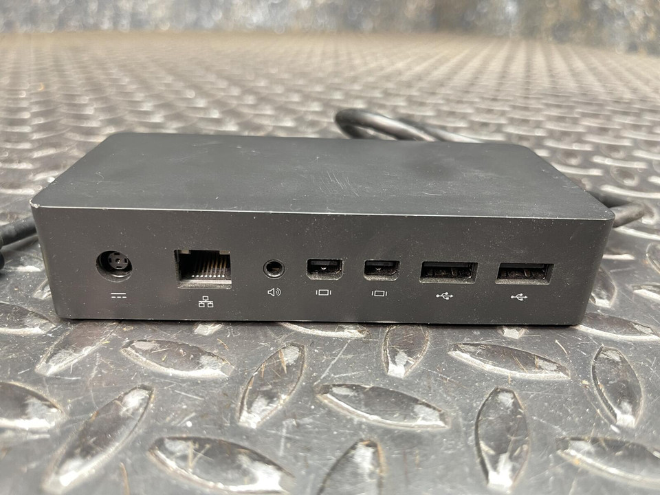 Microsoft Surface Dock 1661 with USB and Dual Display