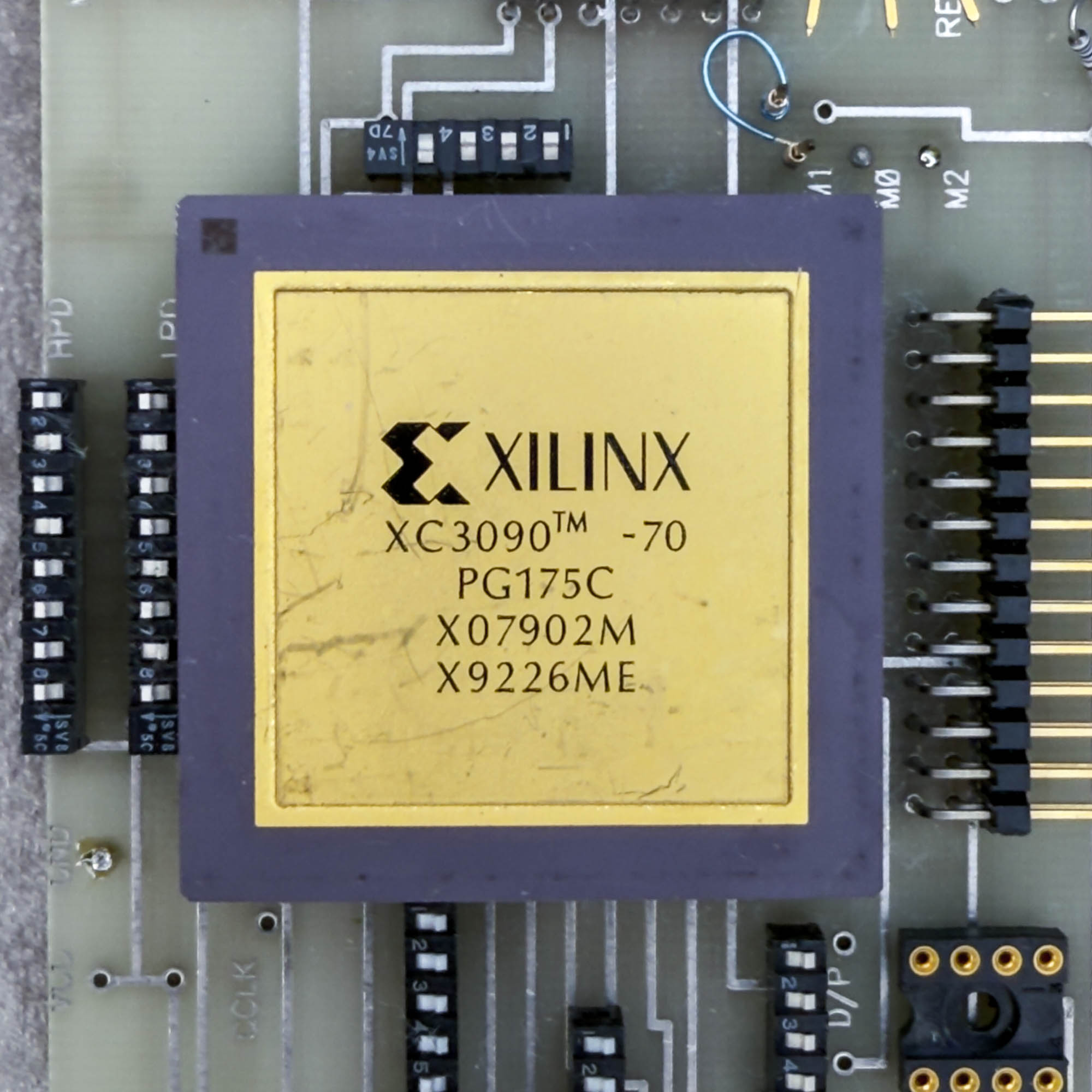 Xilinx XC3090-70 PP175C Gold Ceramic FPGA, Rare with Breakout