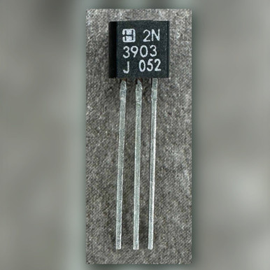 2N3903 Harris NPN Silicon Transistor, TO-92, 40V 200mA, New Old Stock