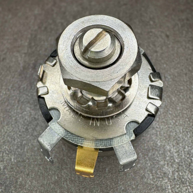 Clarostat 43C2-2K 2K Ohm Wirewound Panel-Mount Potentiometer, Unused NOS