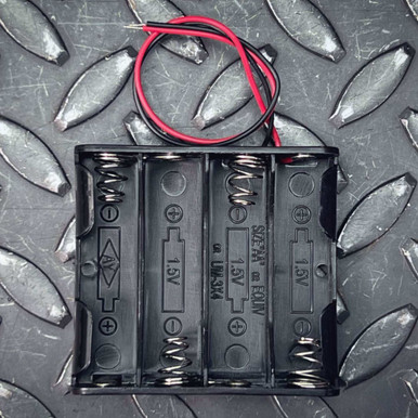UM-3X4 4 AA Battery Holder Case 6V Wire Leads Receiver Power - Unused
