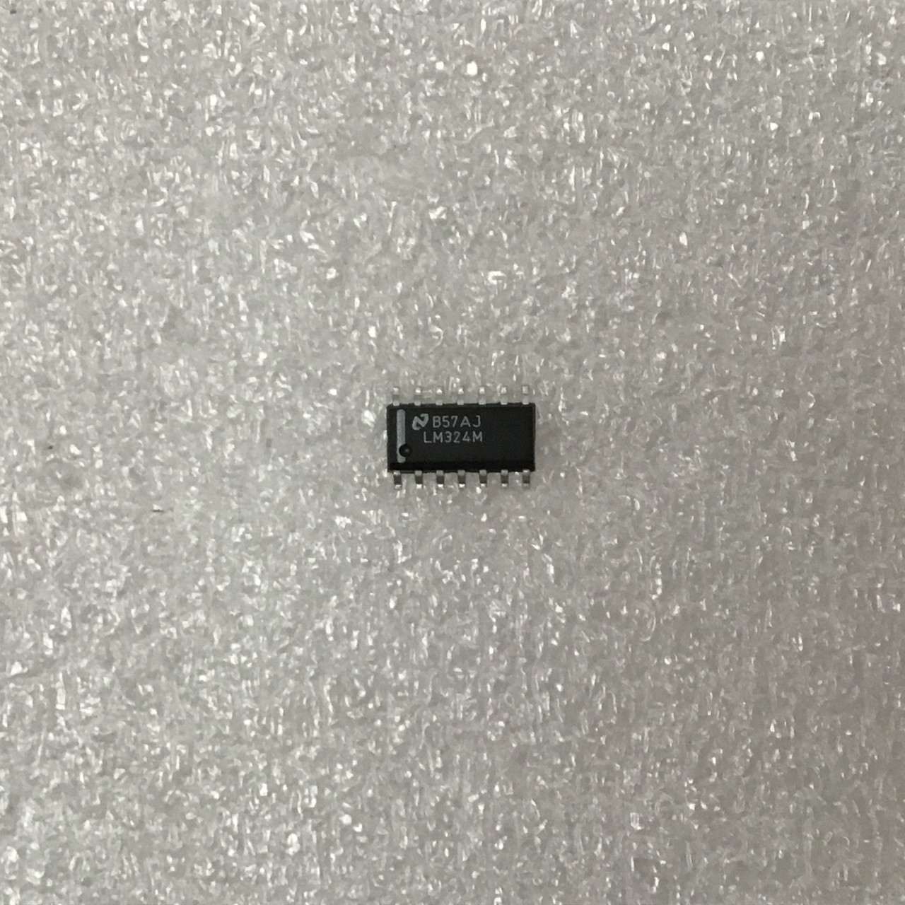 National Semiconductor LM324M Operational Amplifier SOP 14Pin 3V to 32V Integrated Circuits Y19513