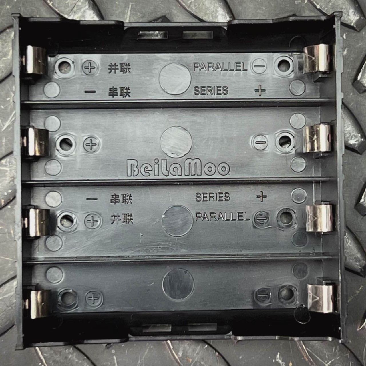 4-Slot 18650 PCB Battery Holder 8-Pin Through-Hole 18650-PC8 Unused