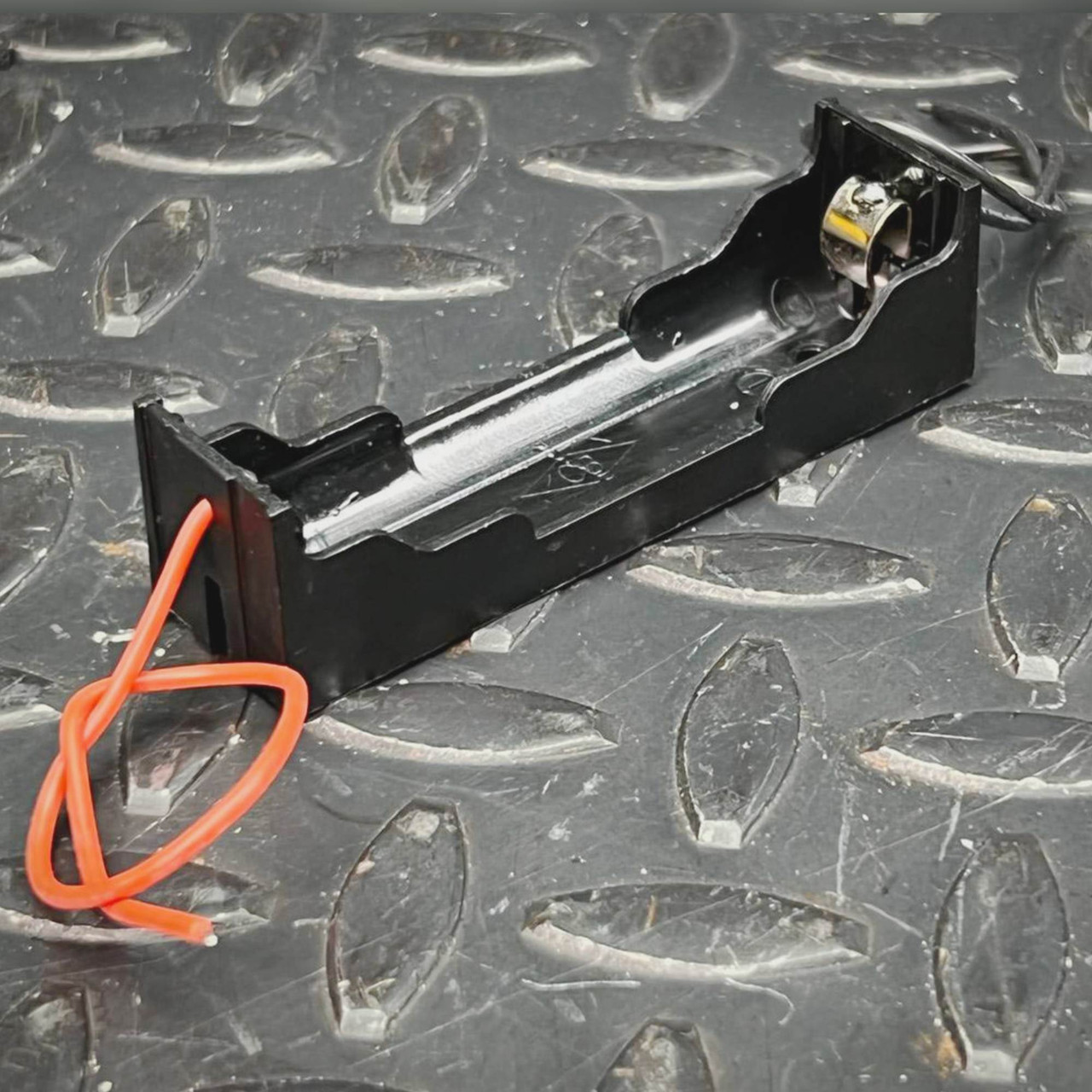 18650 Battery Holder Single Cell Wire Leads CB-18650-PC2 Unused