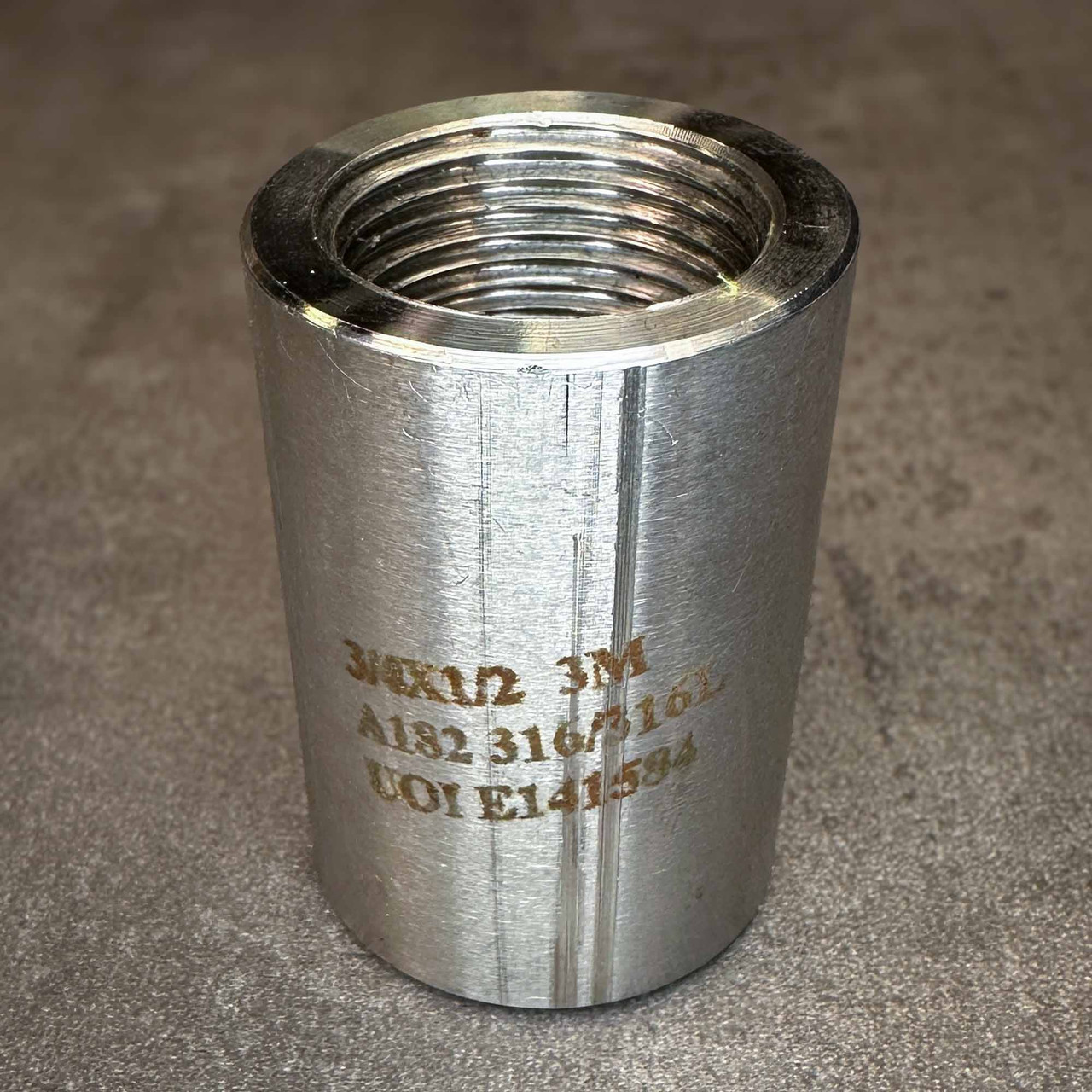 A182 316/316L Stainless Reducer 3/4 NPT x 1/2 Socket Weld, Sold Each