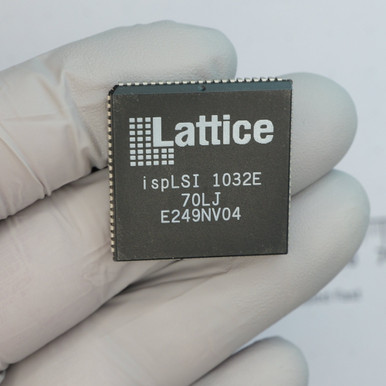 ispLSI 1032E-70LJ CPLD 84-Pin PLCC 70MHz 5V Logic IC Lattice Used