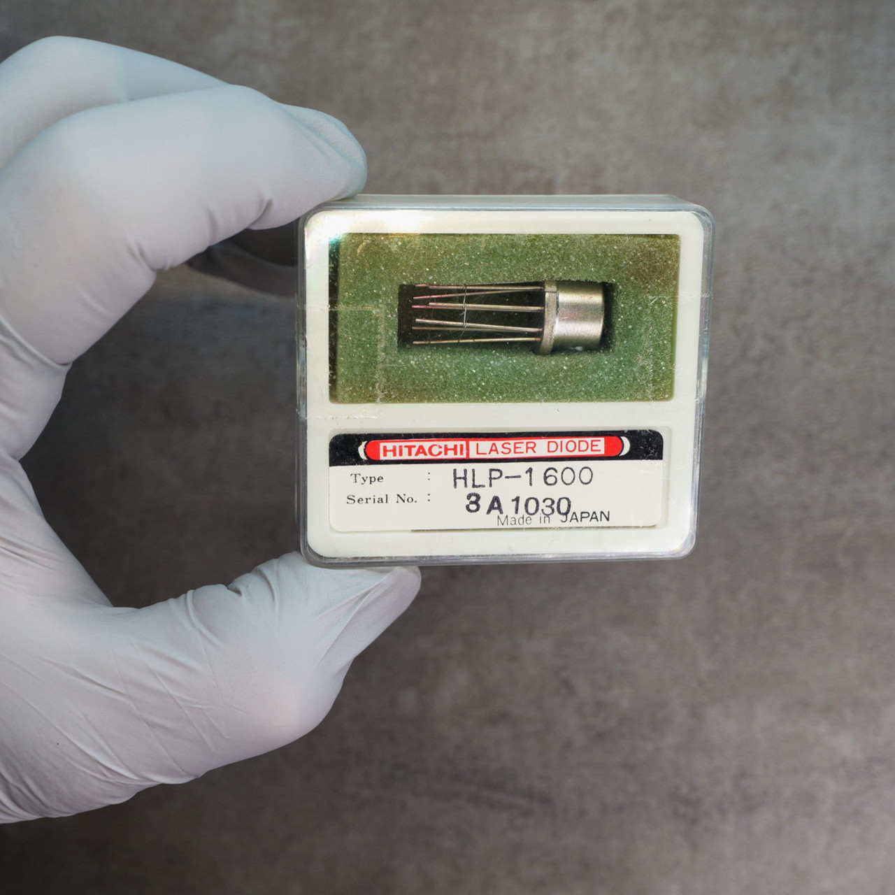 Hitachi HLP-1600 Infrared Semiconductor Laser Diode 8-Pin Can NOS