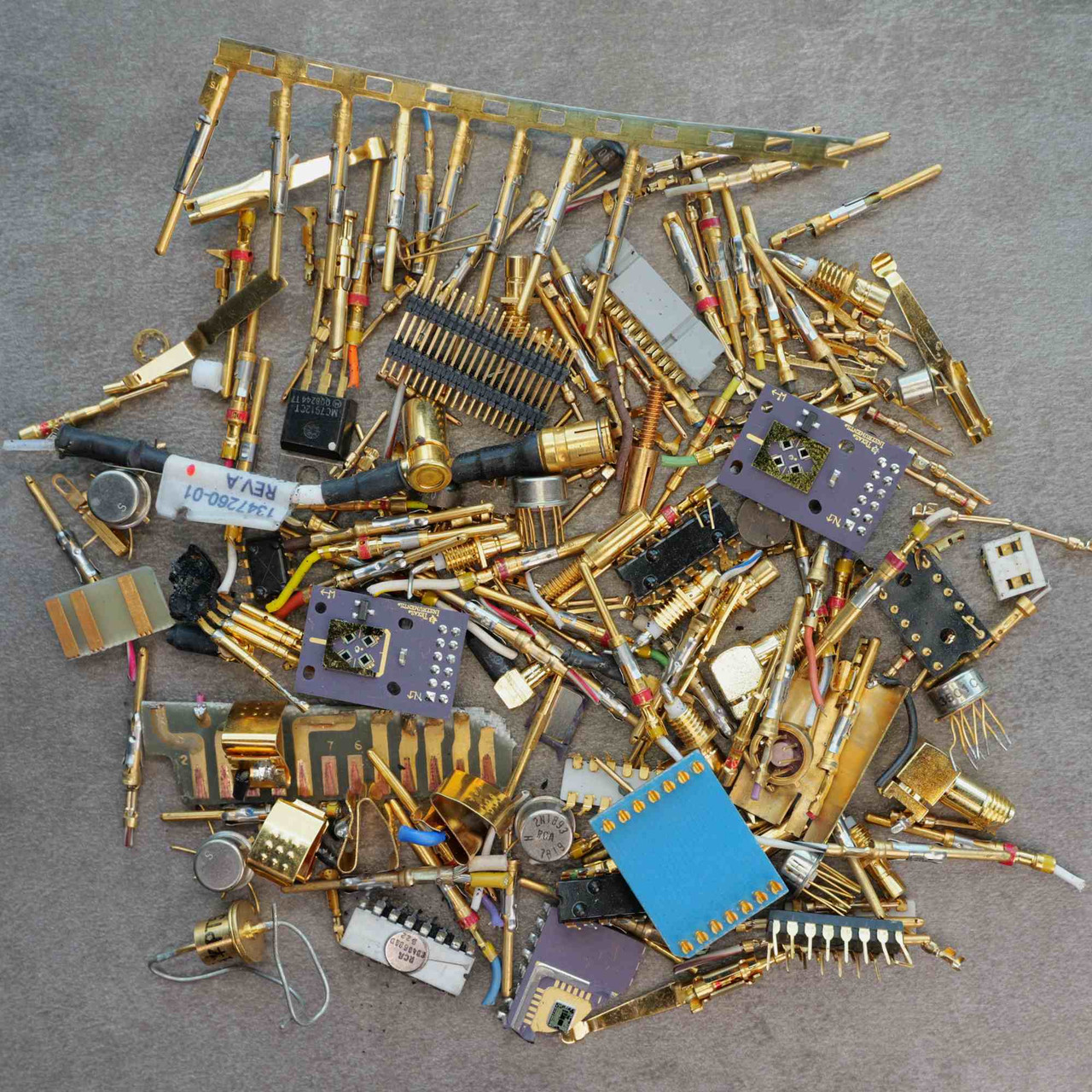Gold-Plated Electronic Scrap Lot ~120g for Precious Metal Recovery Used